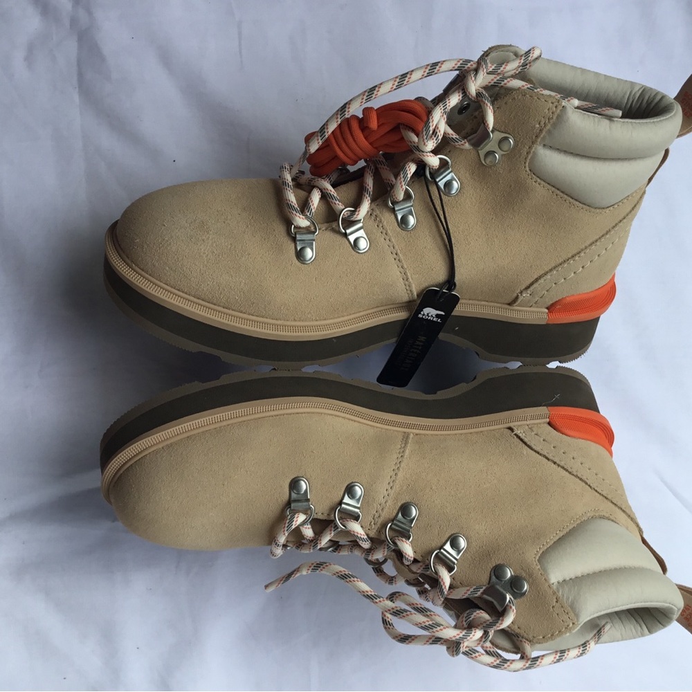 Sorel Women's Boots in Tan and Orange - Picture 14 of 14
